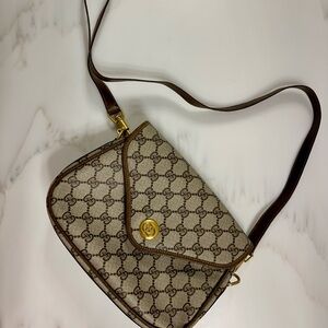 Vintage Gucci GG Shoulder Bag